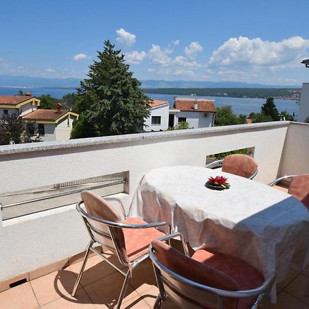 Apartments Gabrijel Malinska Extérieur photo