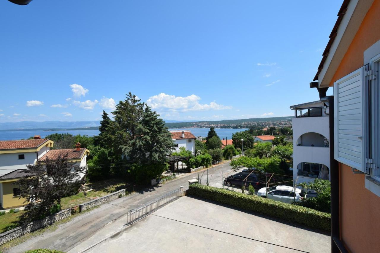 Apartments Gabrijel Malinska Extérieur photo