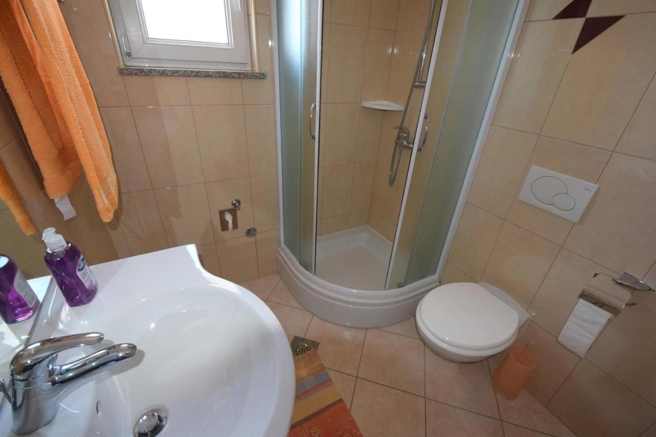 Apartments Gabrijel Malinska Extérieur photo