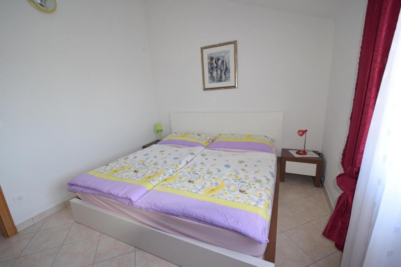 Apartments Gabrijel Malinska Extérieur photo