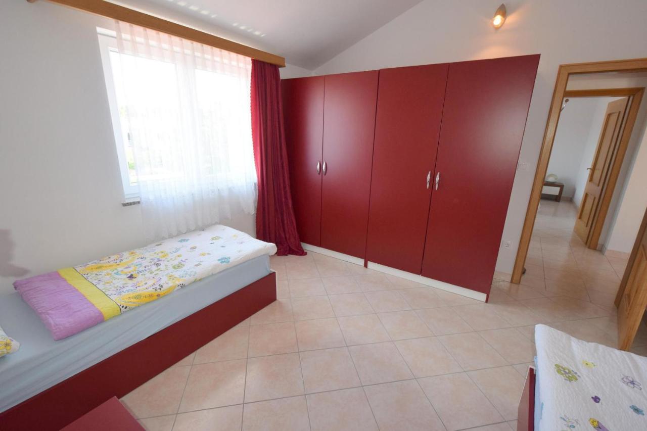 Apartments Gabrijel Malinska Extérieur photo