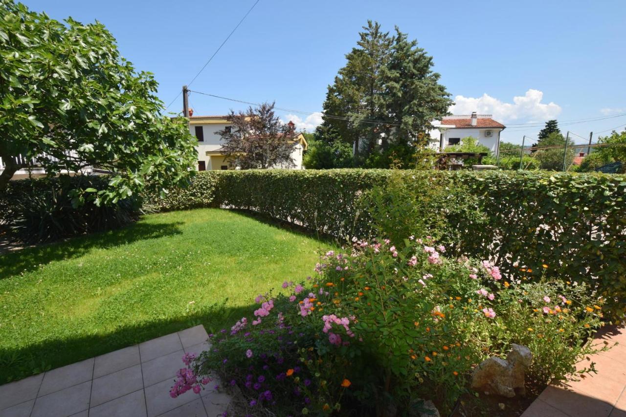 Apartments Gabrijel Malinska Extérieur photo